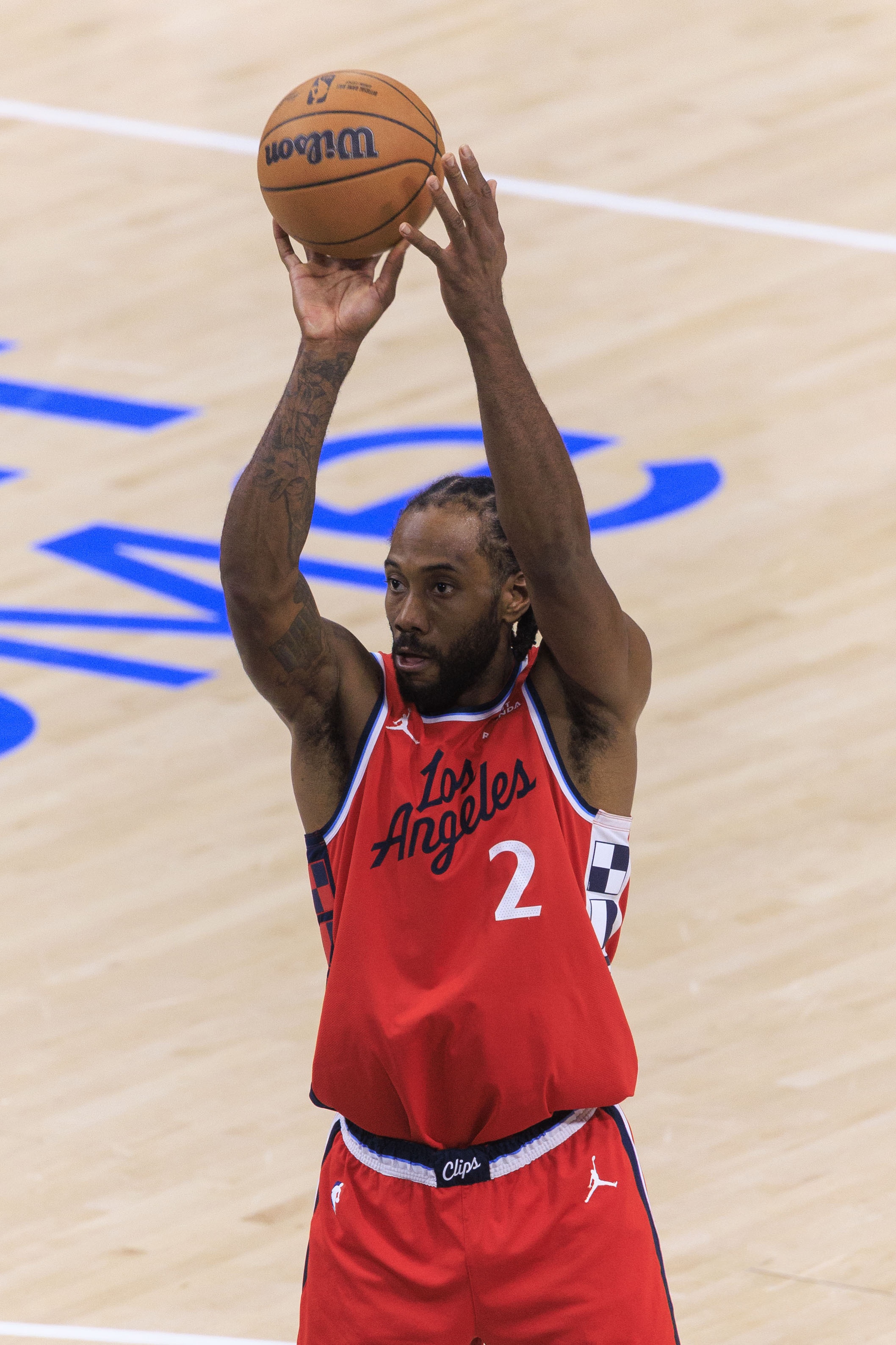 罚球命中率98%！小卡：上场就要全力以赴 在训练中不断重复练习